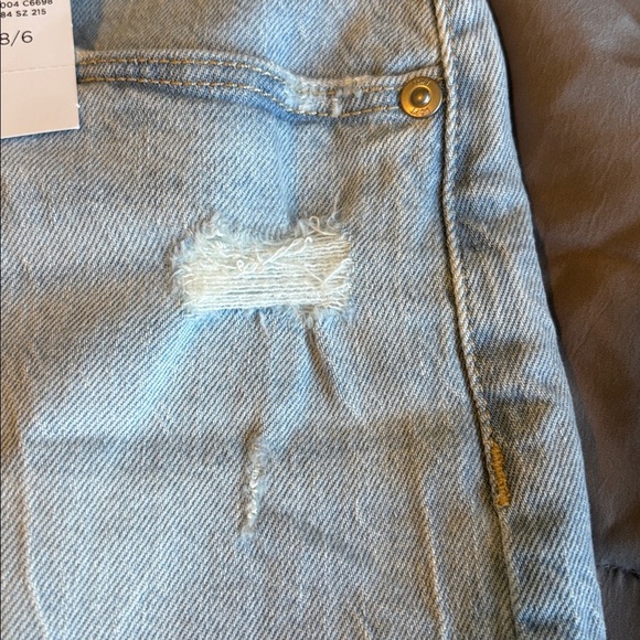 LOFT Light Wash Denim Jean Shorts - Picture 6 of 9